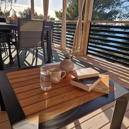 Hébergement de vacances Olive 3 *